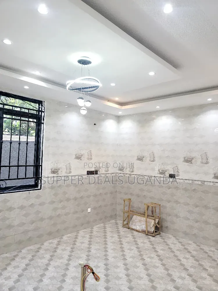 4bdrm Duplex in Kisaasi, Nakawa for rent in Nakawa