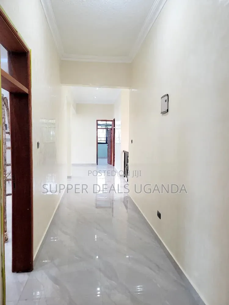 4bdrm Duplex in Kisaasi, Nakawa for rent in Nakawa