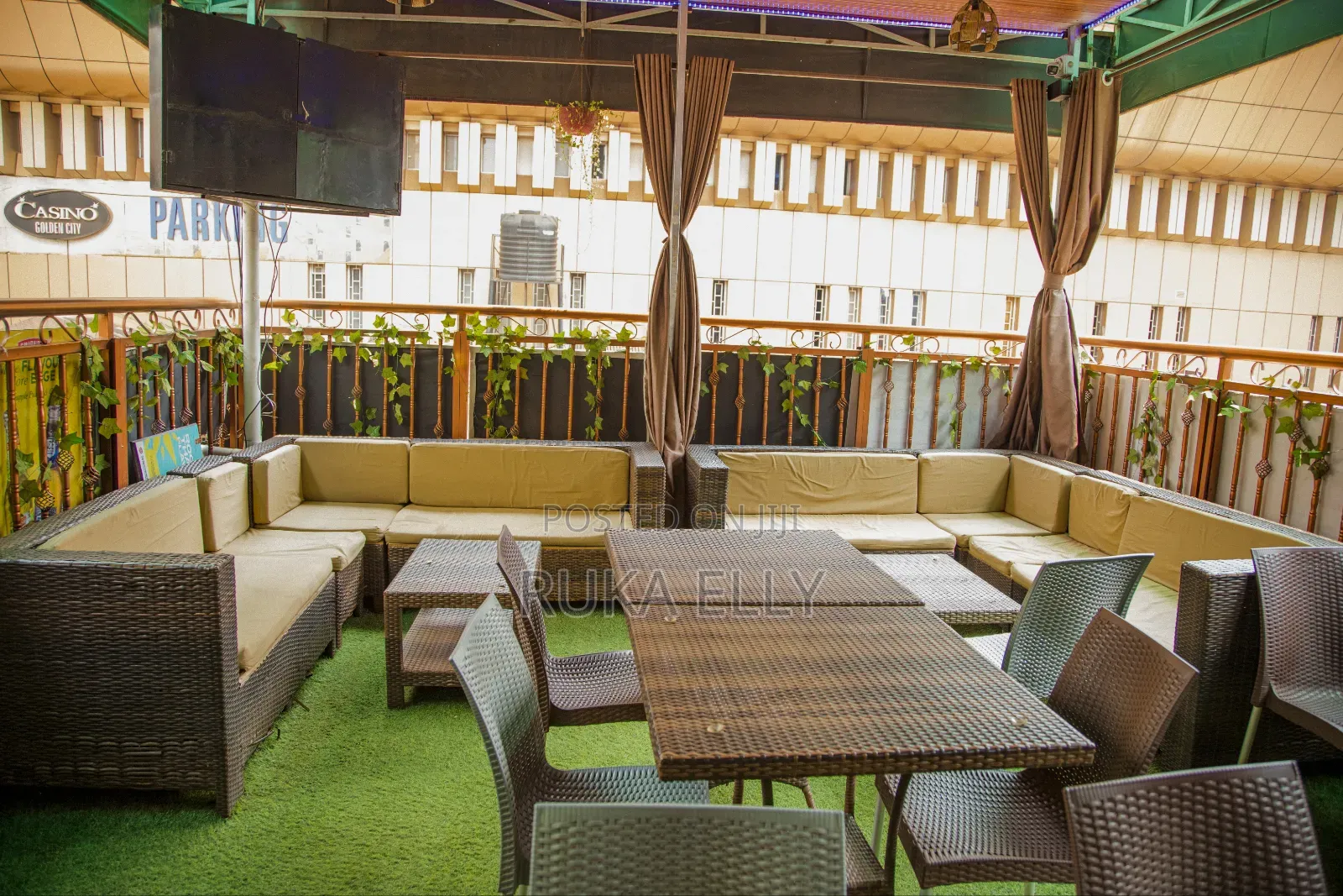 Profitable Restaurant Business in Central Division