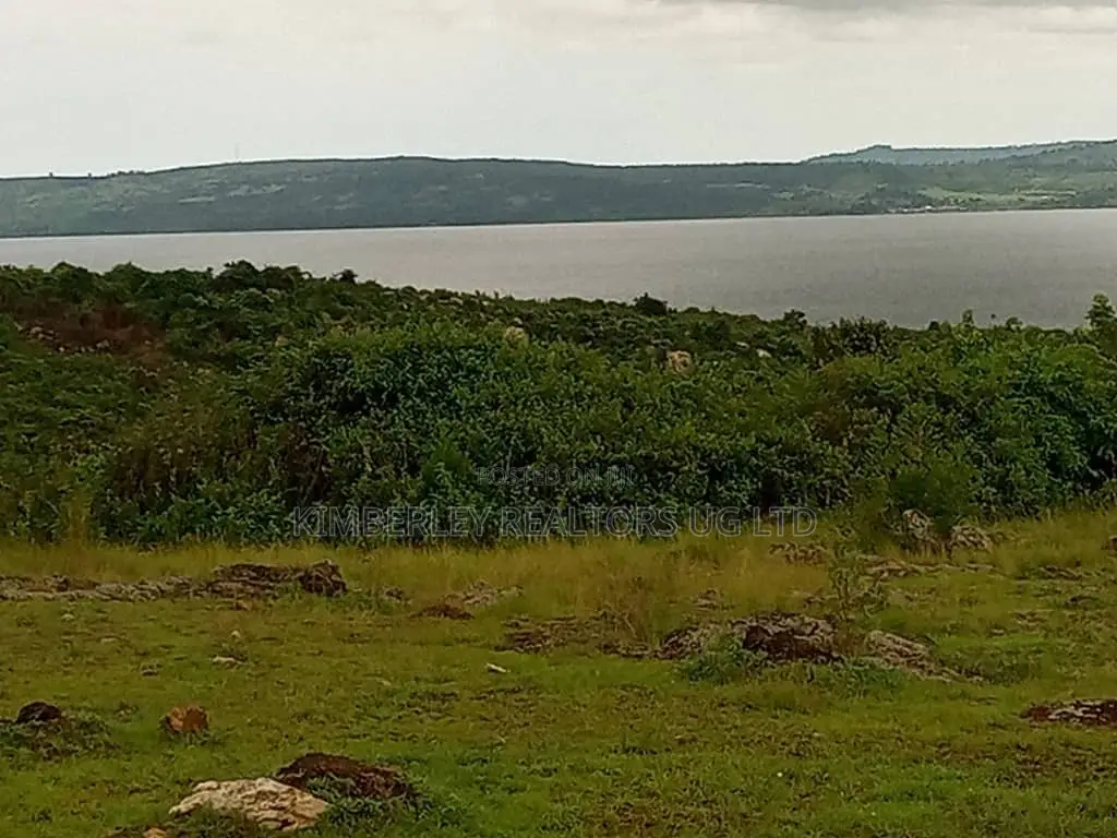 Lake View Land for Sale – Jinja Nyenga Industrial Area in Jinja