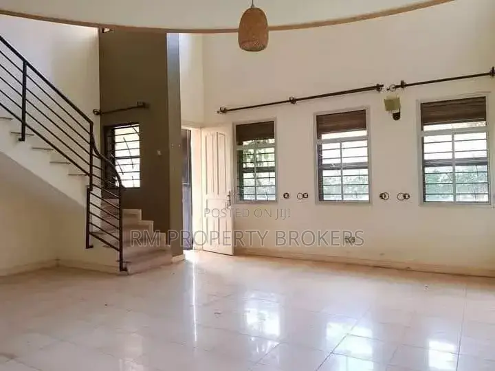 4bdrm Duplex in Lubowa, Central Division for rent in Central Division