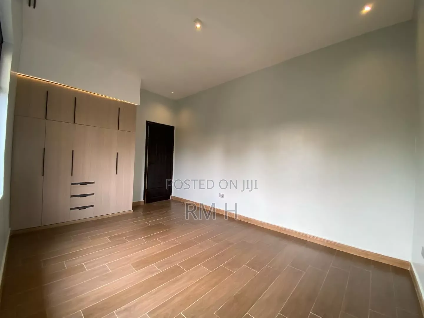 1bdrm Apartment in Upper Konge, Central Division for rent in Central Division