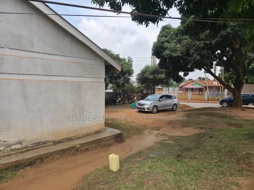 Commercial Plot For Sale – Seguku Katale in Division A