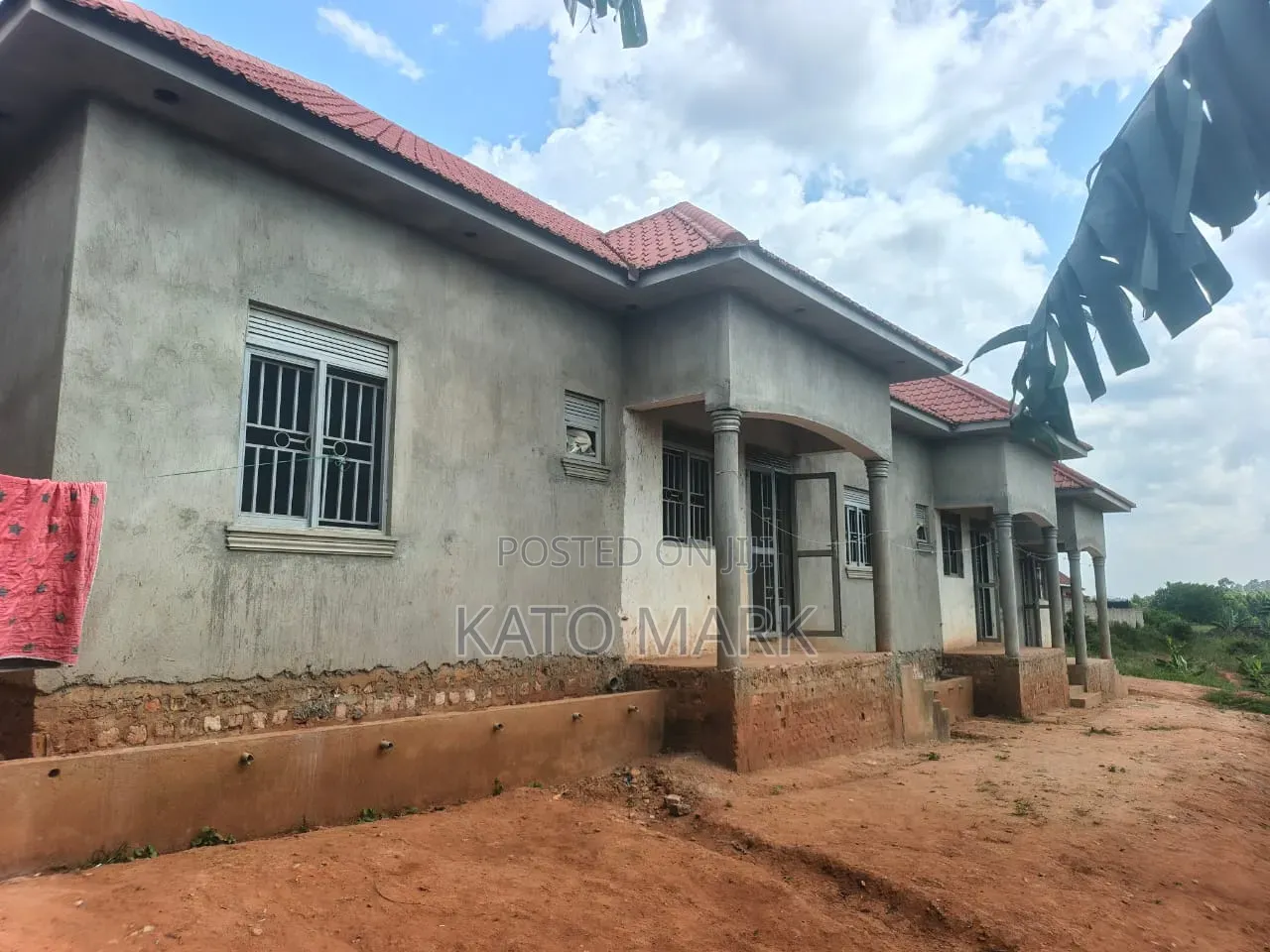 2bdrm Apartment in Bajjo Estate, Mukono TC for sale in Mukono TC