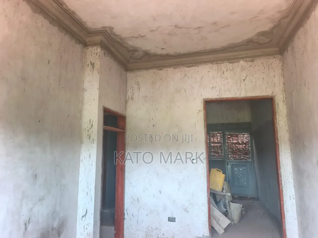2bdrm Apartment in Bajjo Estate, Mukono TC for sale in Mukono TC