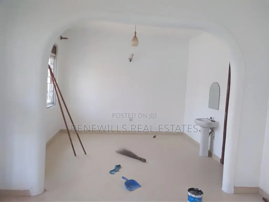 3bdrm Bungalow in Renewills Real, Katabi for sale in Katabi