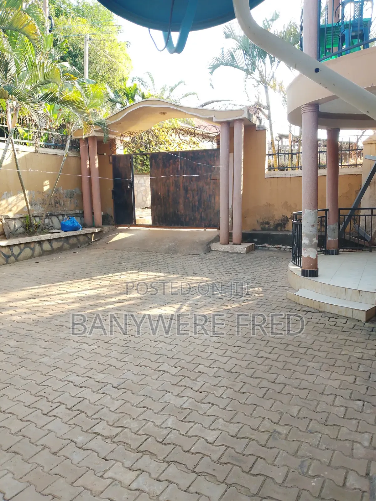 Furnished 3bdrm Bungalow in Mbalwa Police Estate, Kira for sale in Kira