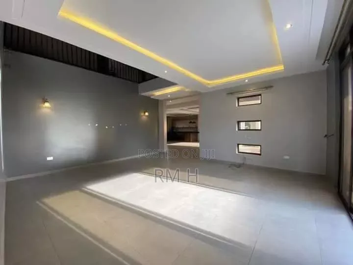 5bdrm Duplex in Muyenga, Central Division for rent in Central Division