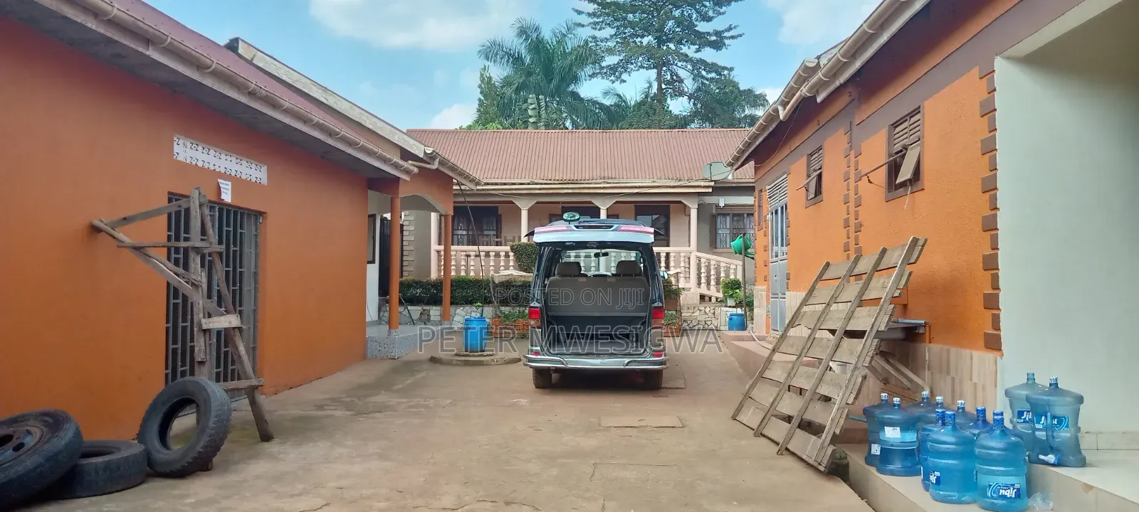 10bdrm House in Nabweru for sale in Nabweru