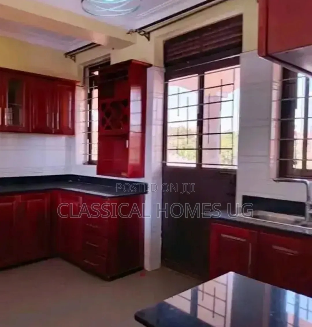 3bdrm Apartment in Muyenga, Central Division for rent in Central Division