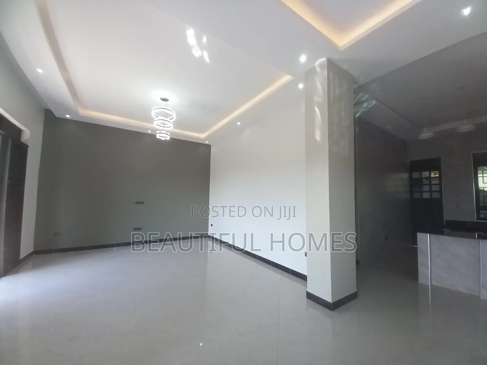 Furnished 4bdrm Bungalow in Bwebajja, Ssabagabo-Makindye for sale in Ssabagabo-Makindye