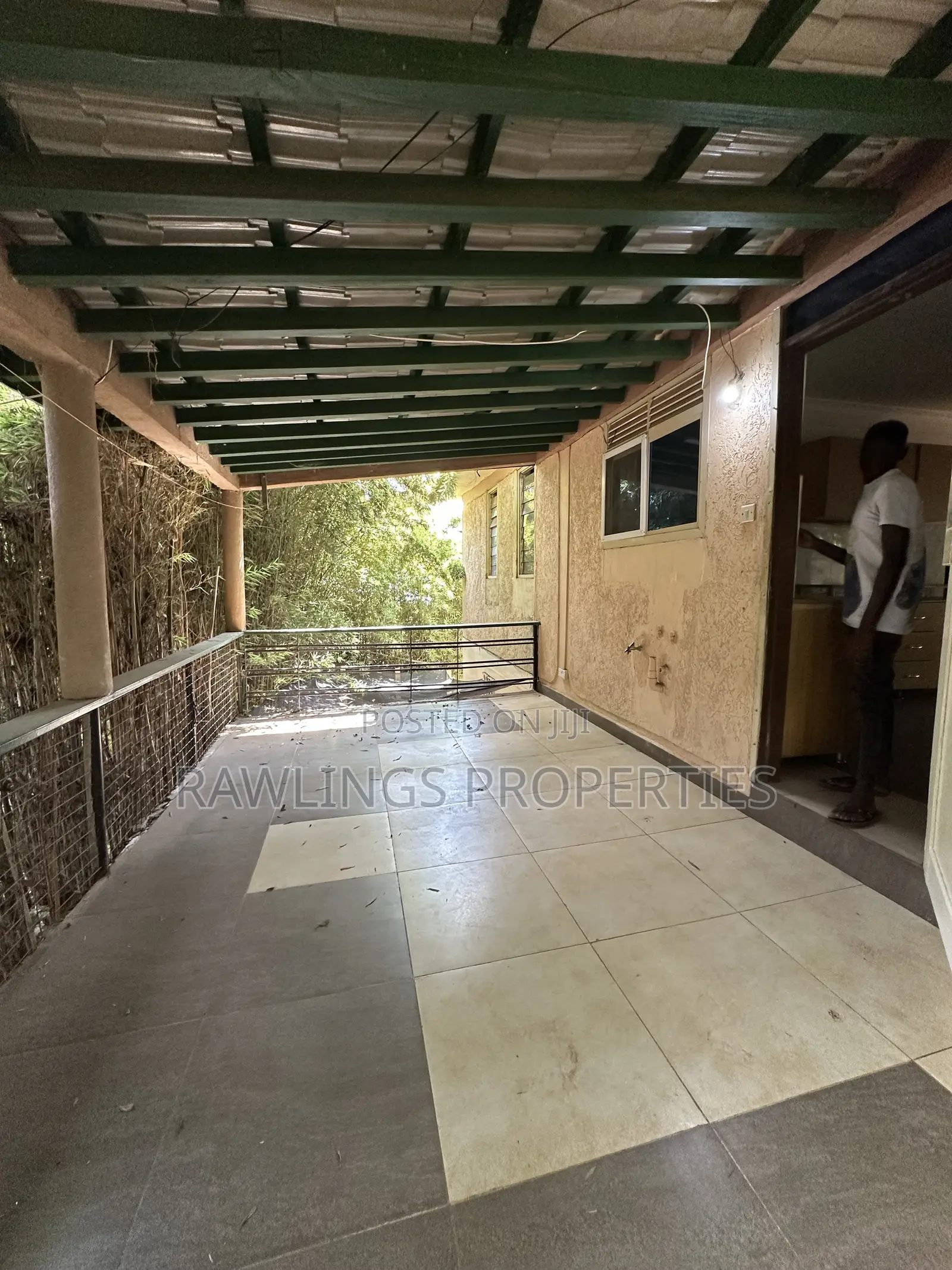 3bdrm Apartment in Kisugu, Makindye for rent in Makindye