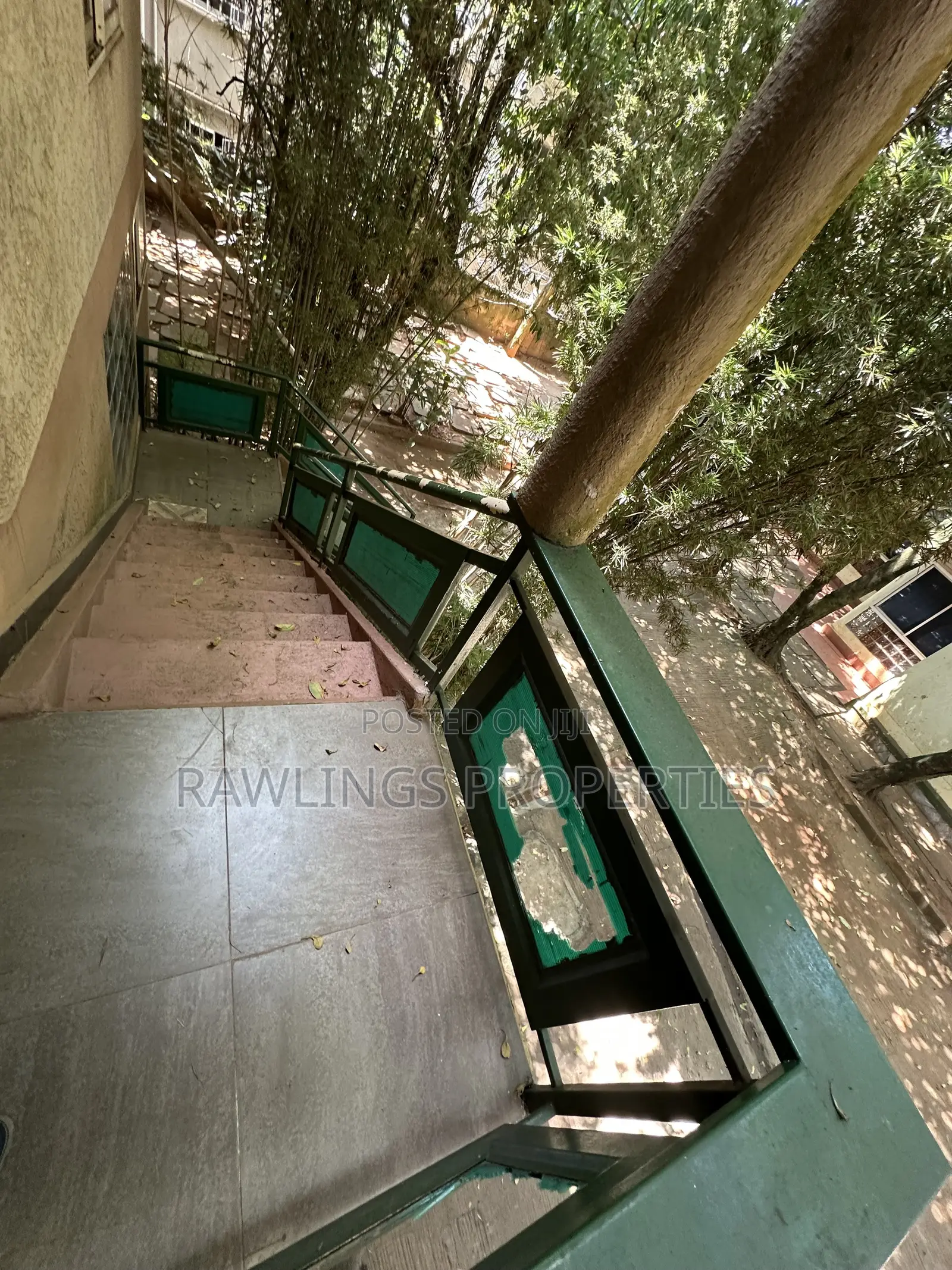 3bdrm Apartment in Kisugu, Makindye for rent in Makindye