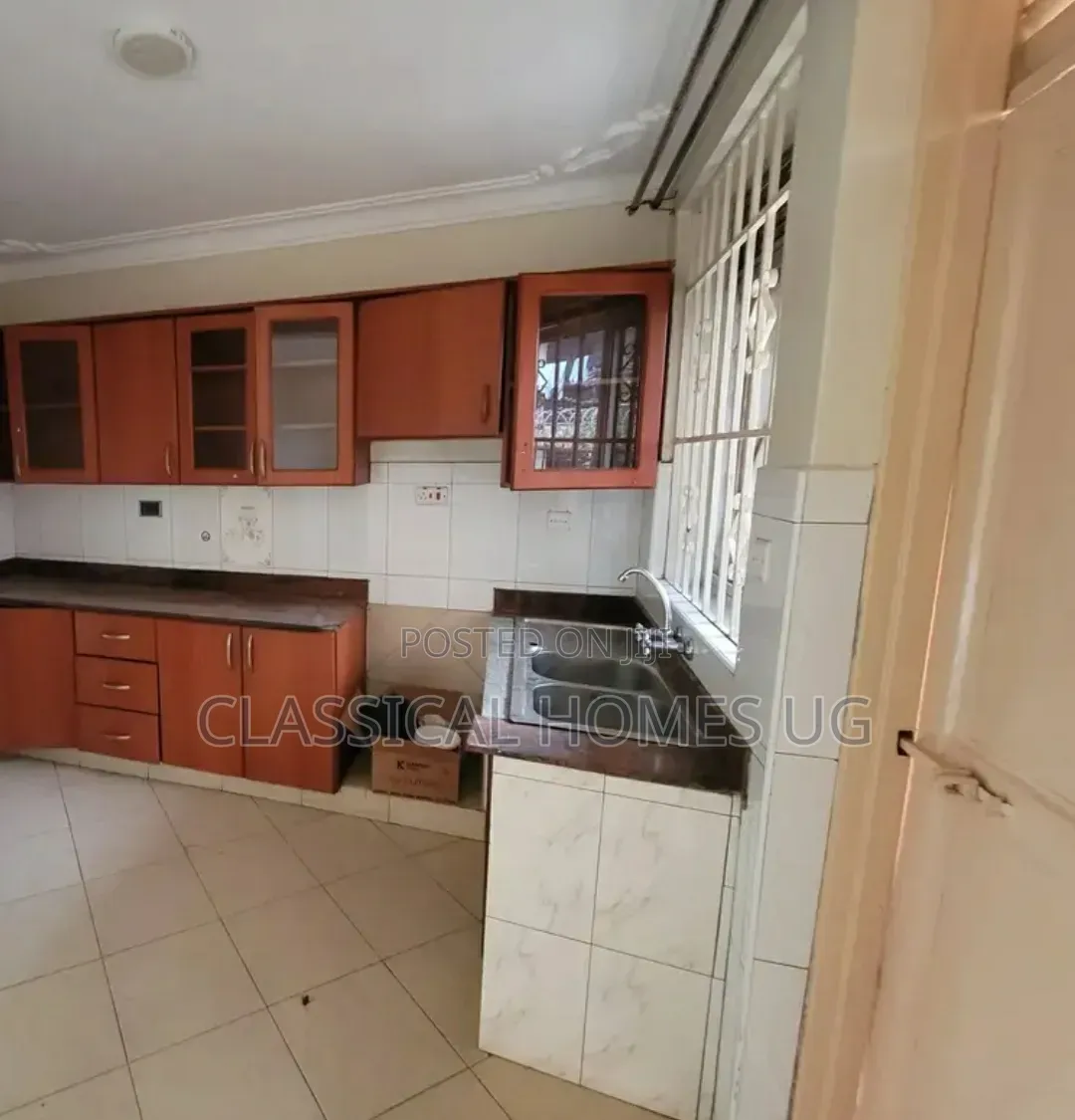 3bdrm Apartment in Muyenga, Central Division for rent in Central Division