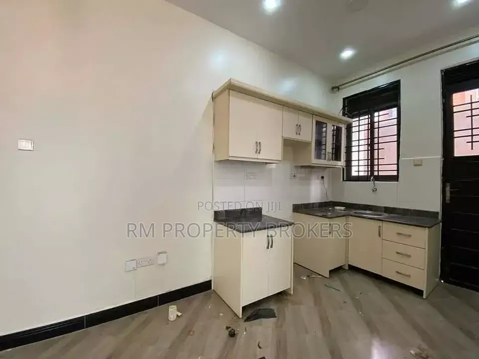 2bdrm Apartment in Upper Konge Lukuli, Central Division for rent in Central Division