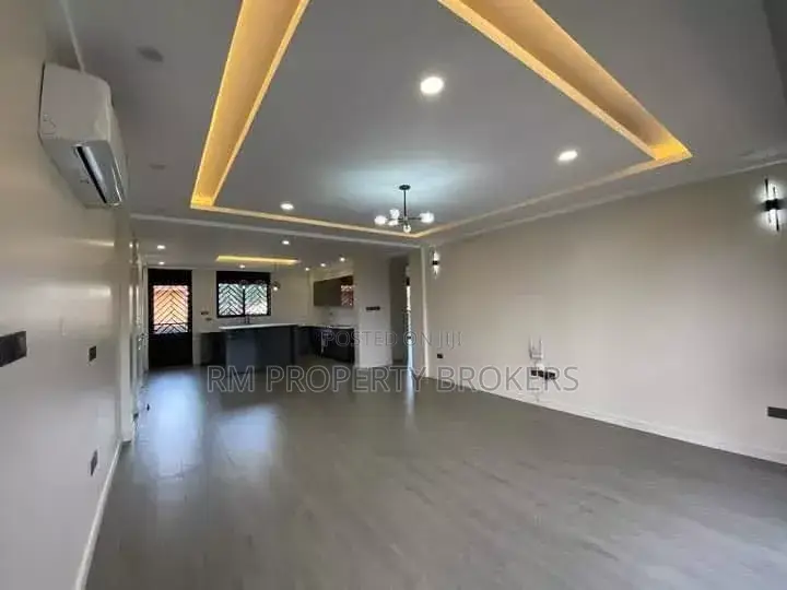 3bdrm Apartment in Bukasa Muyenga, Central Division for rent in Central Division