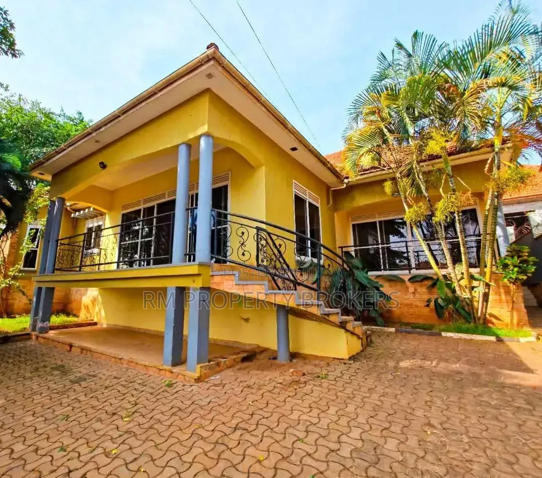 4bdrm Bungalow in Buziga, Central Division for rent in Central Division