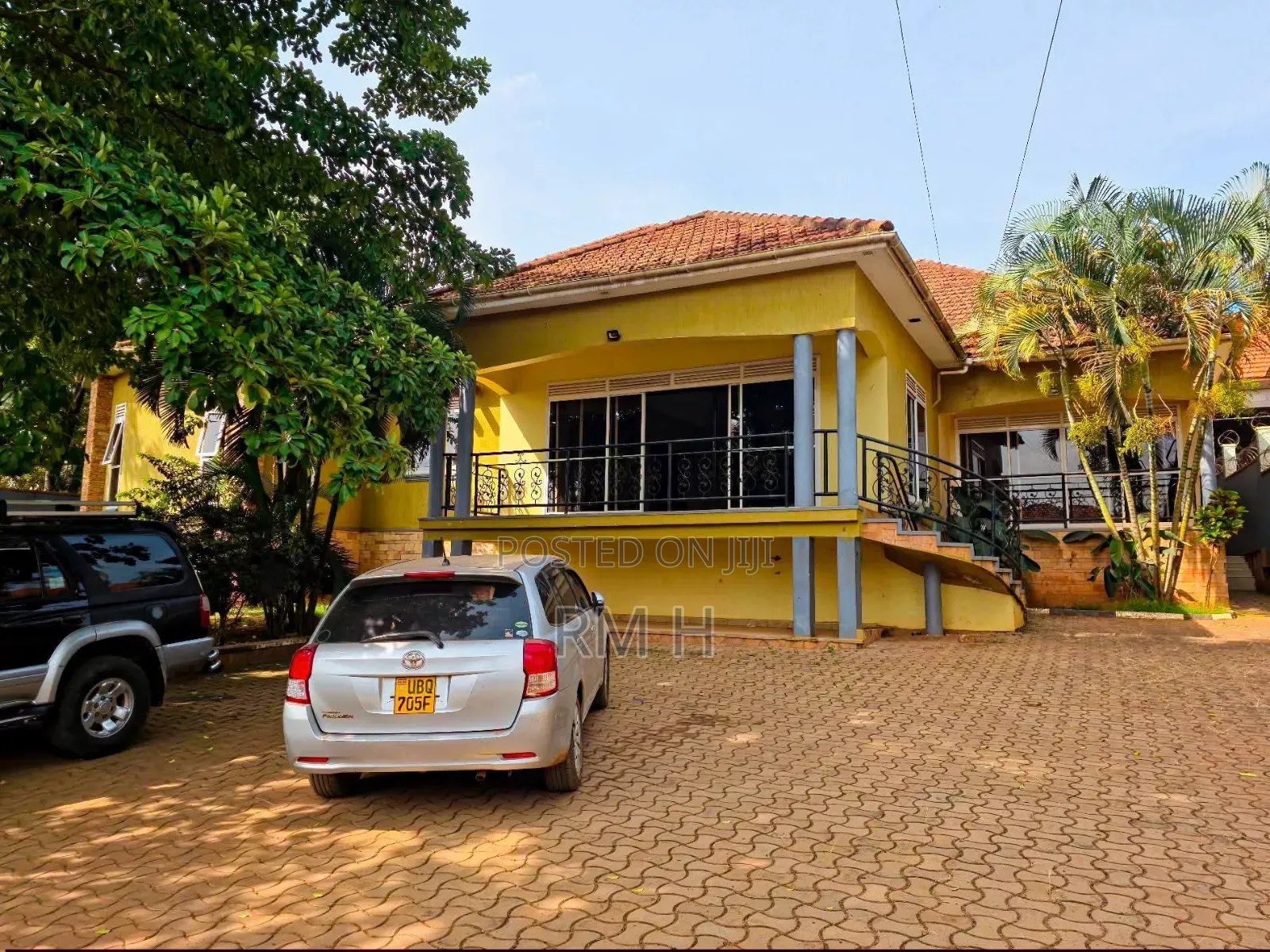 4bdrm Bungalow in Buziga, Central Division for rent in Central Division