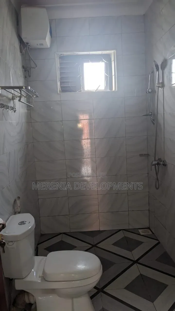 3bdrm Apartment in Buziga, Makindye for rent in Makindye