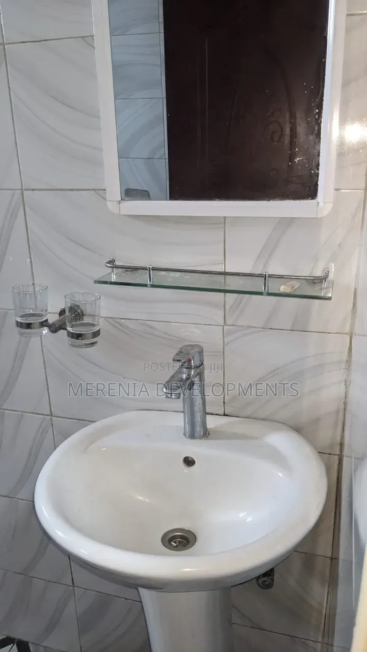 3bdrm Apartment in Buziga, Makindye for rent in Makindye