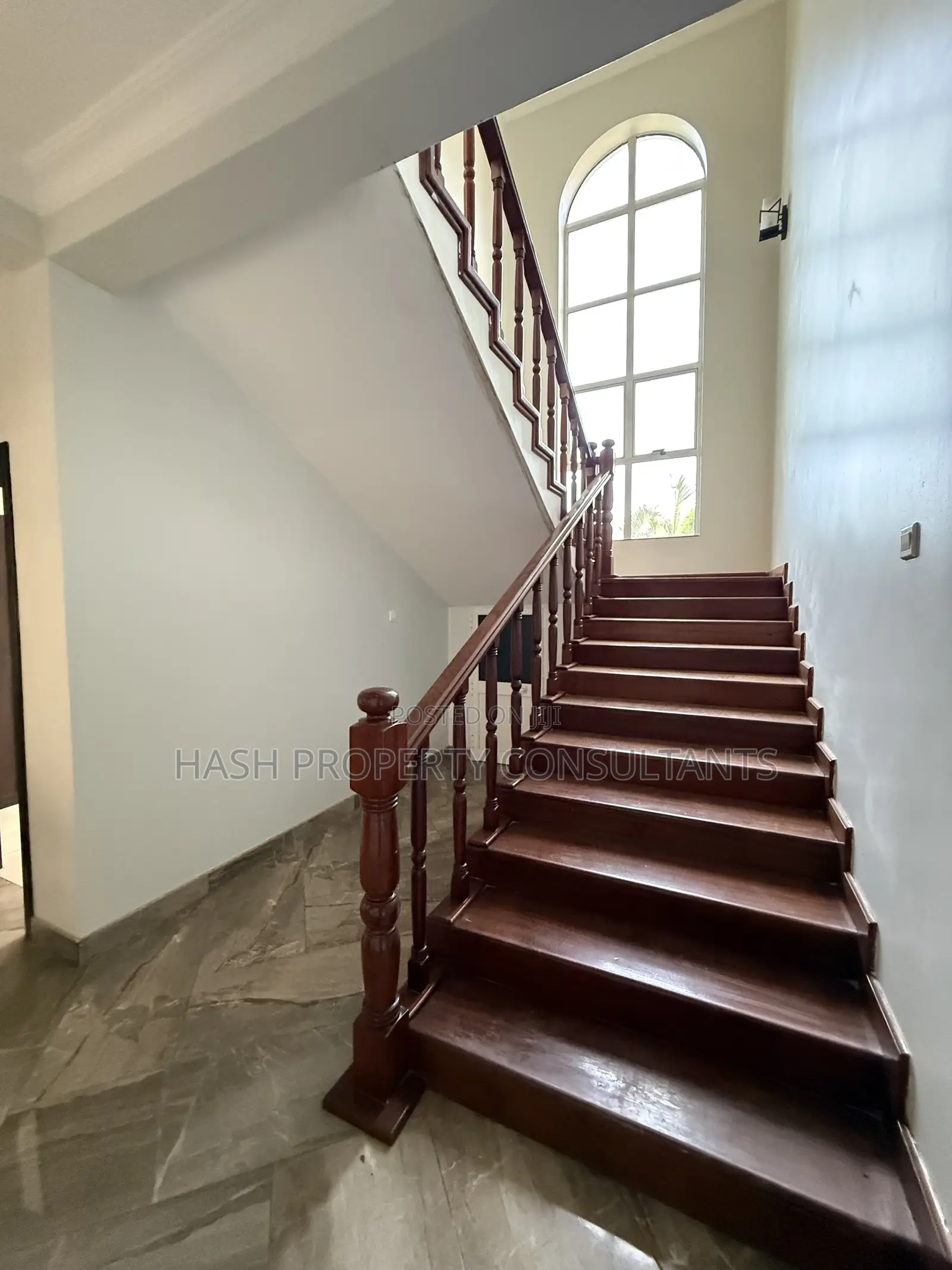 5bdrm House in Muyenga, Central Division for rent in Central Division