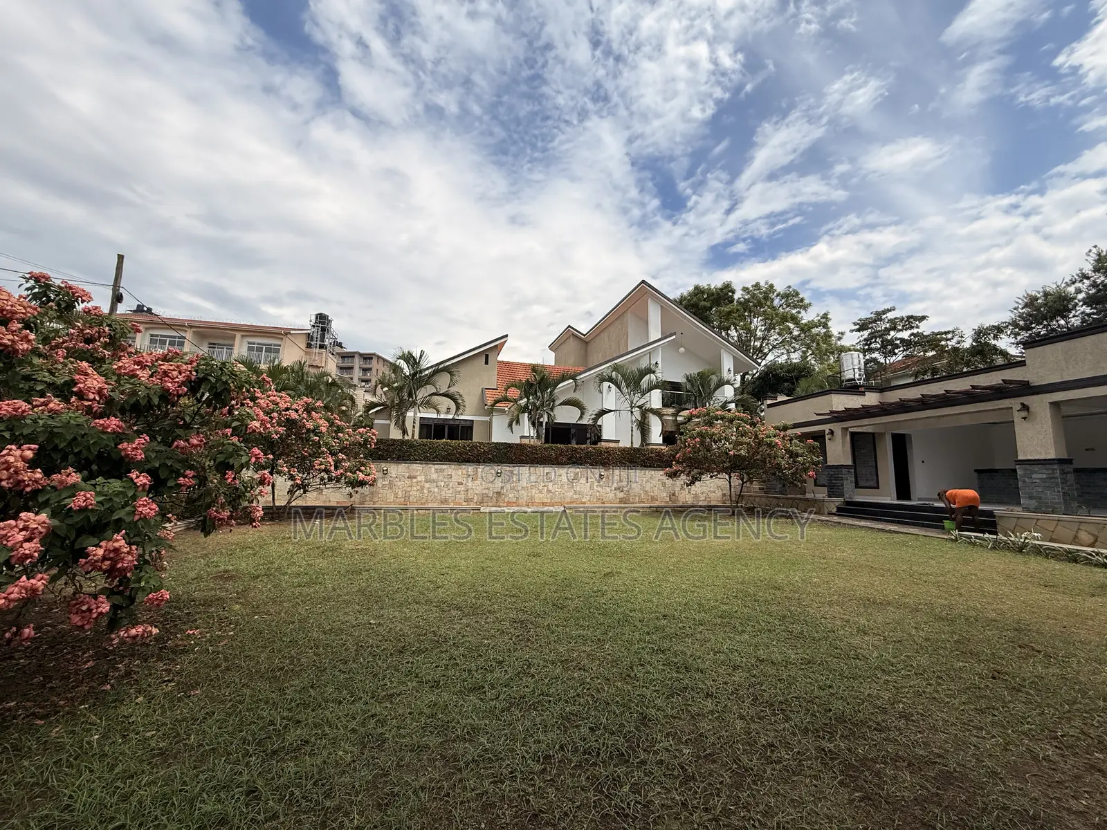 5bdrm House in Bugolobi, Central Division for sale in Central Division