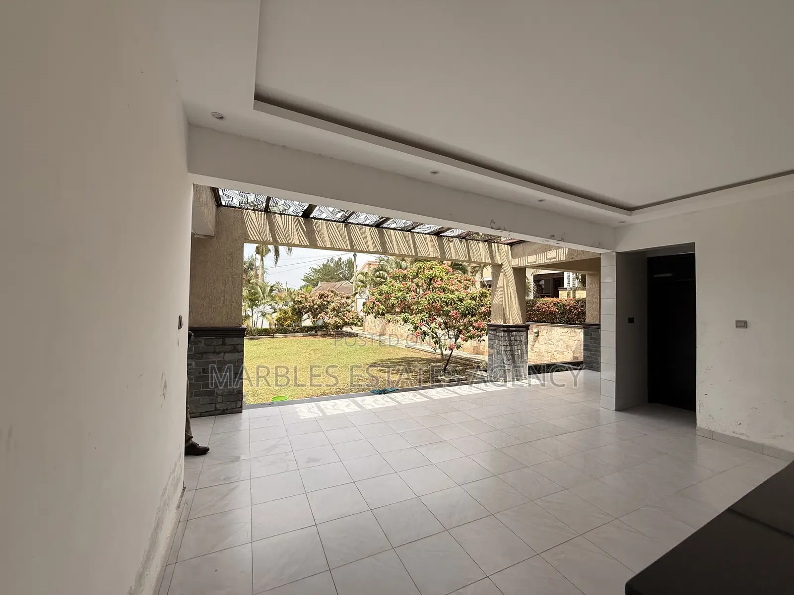 5bdrm House in Bugolobi, Central Division for sale in Central Division