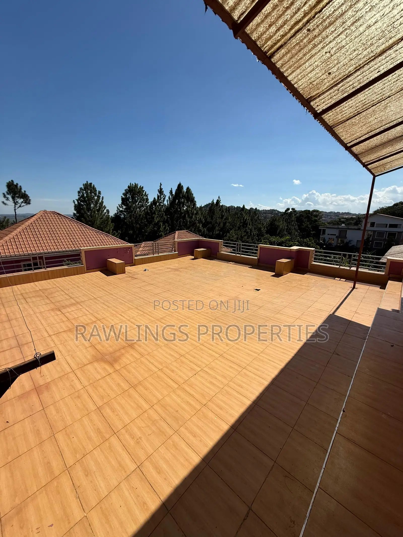 3bdrm Duplex in Bwebajja, Ssisa for rent in Ssisa