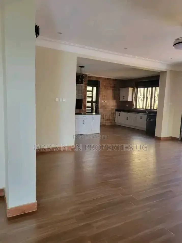 3bdrm Apartment in Naguru Estate, Nakawa for rent in Nakawa