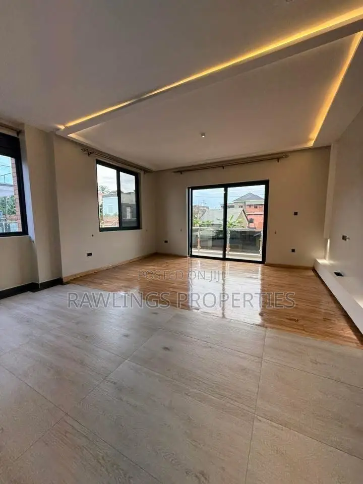 3bdrm Apartment in Kalungu, Makindye for rent in Makindye