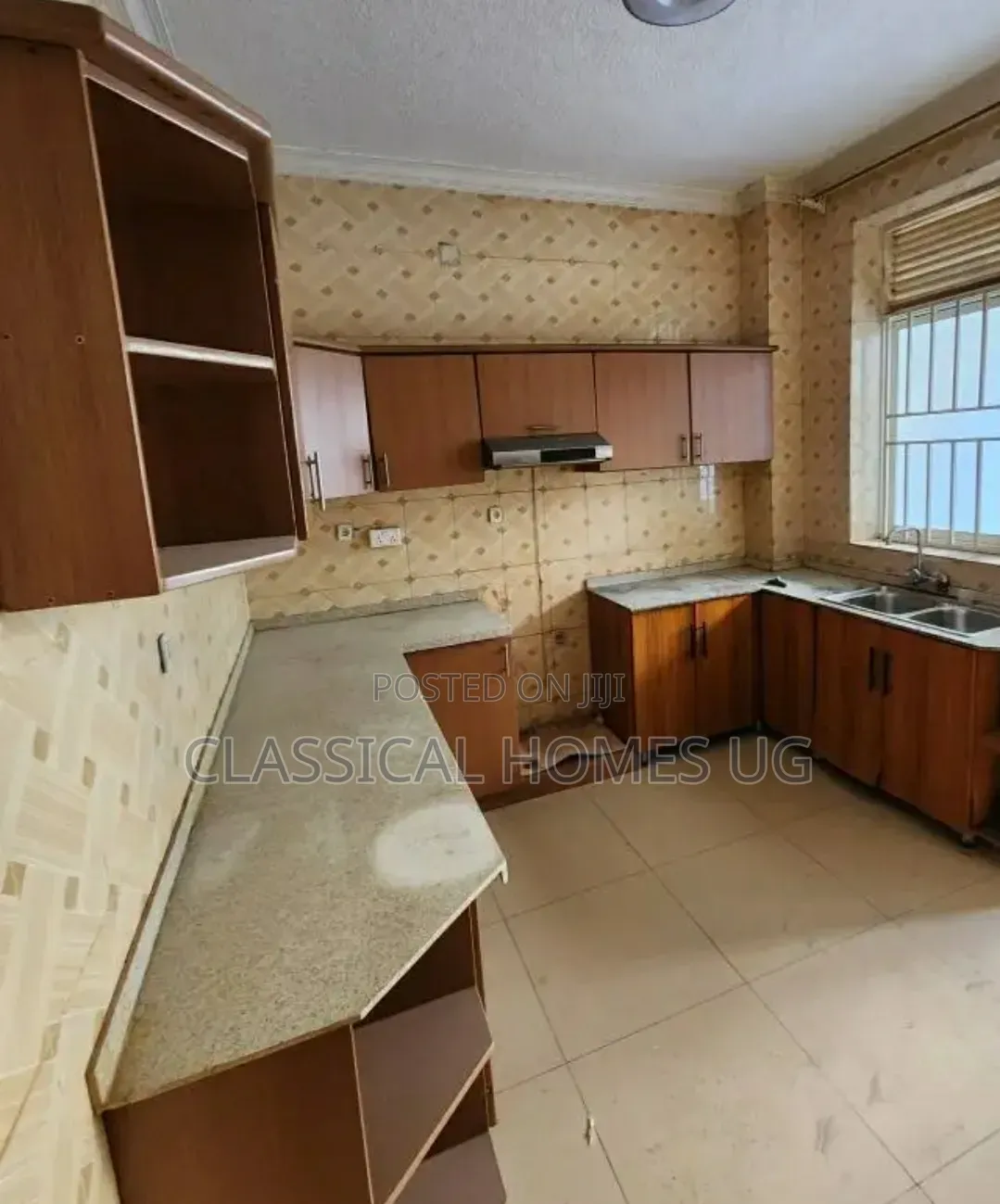 3bdrm Apartment in Kyambogo, Central Division for rent in Central Division