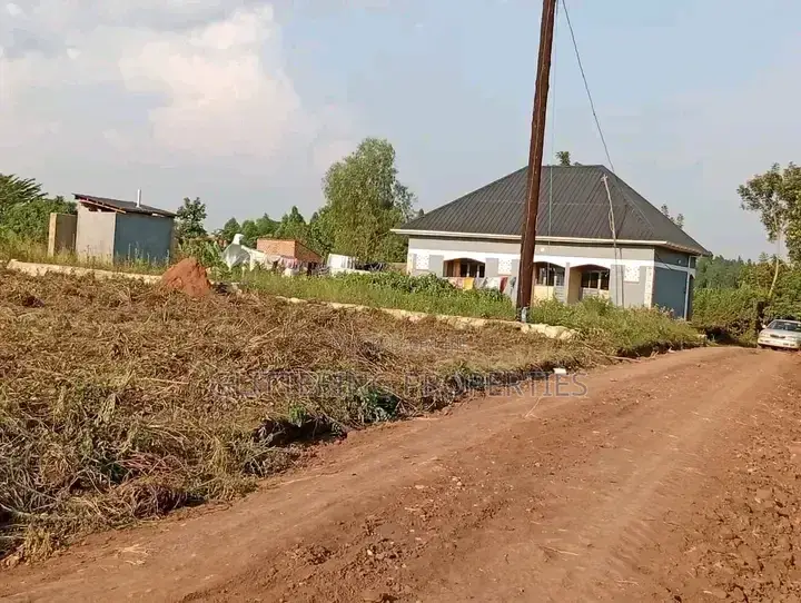 Naalya 35 Decimals Plot in Central Division