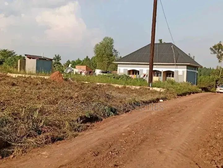 Naalya 35 Decimals Plot in Central Division