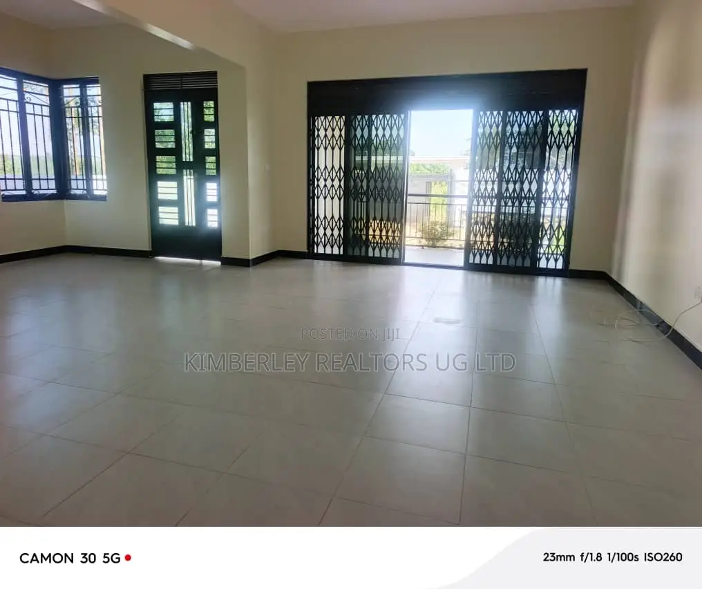 3bdrm House in Division A for sale in Division A