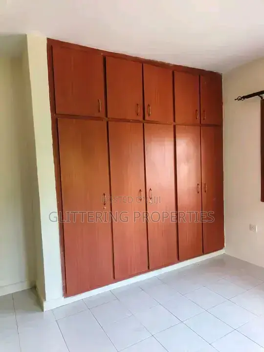 5bdrm Duplex in Munyonyo, Central Division for rent in Central Division