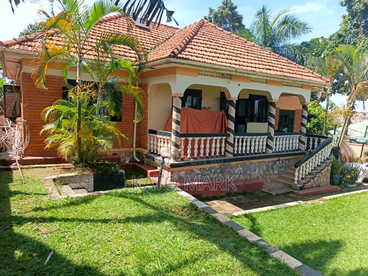 Furnished 3bdrm House in Seeta Estate, Mukono TC for sale in Mukono TC