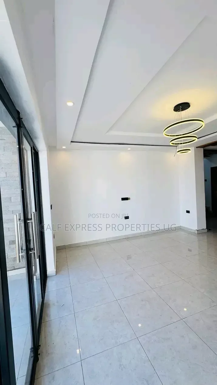 3bdrm Duplex in Buziga Estate, Makindye for rent in Makindye
