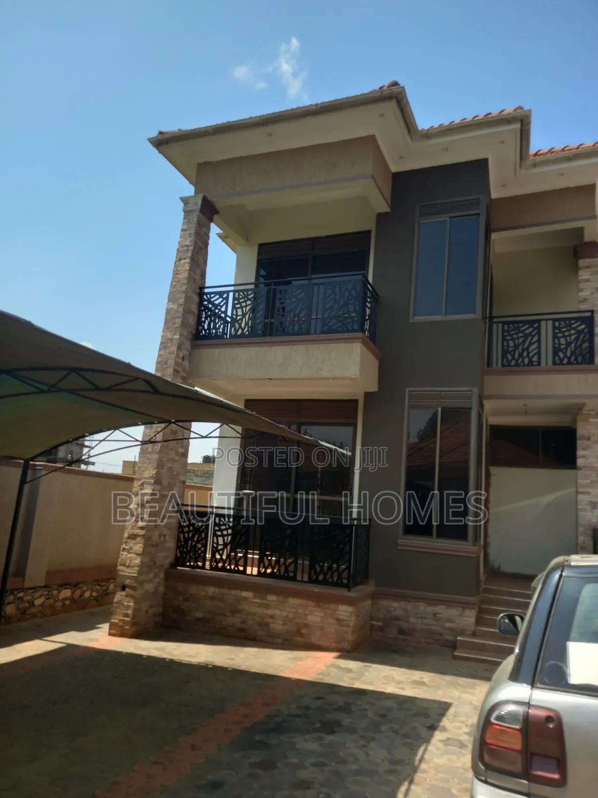 Furnished 4bdrm Duplex in Kira Posh Rich for sale in Kira