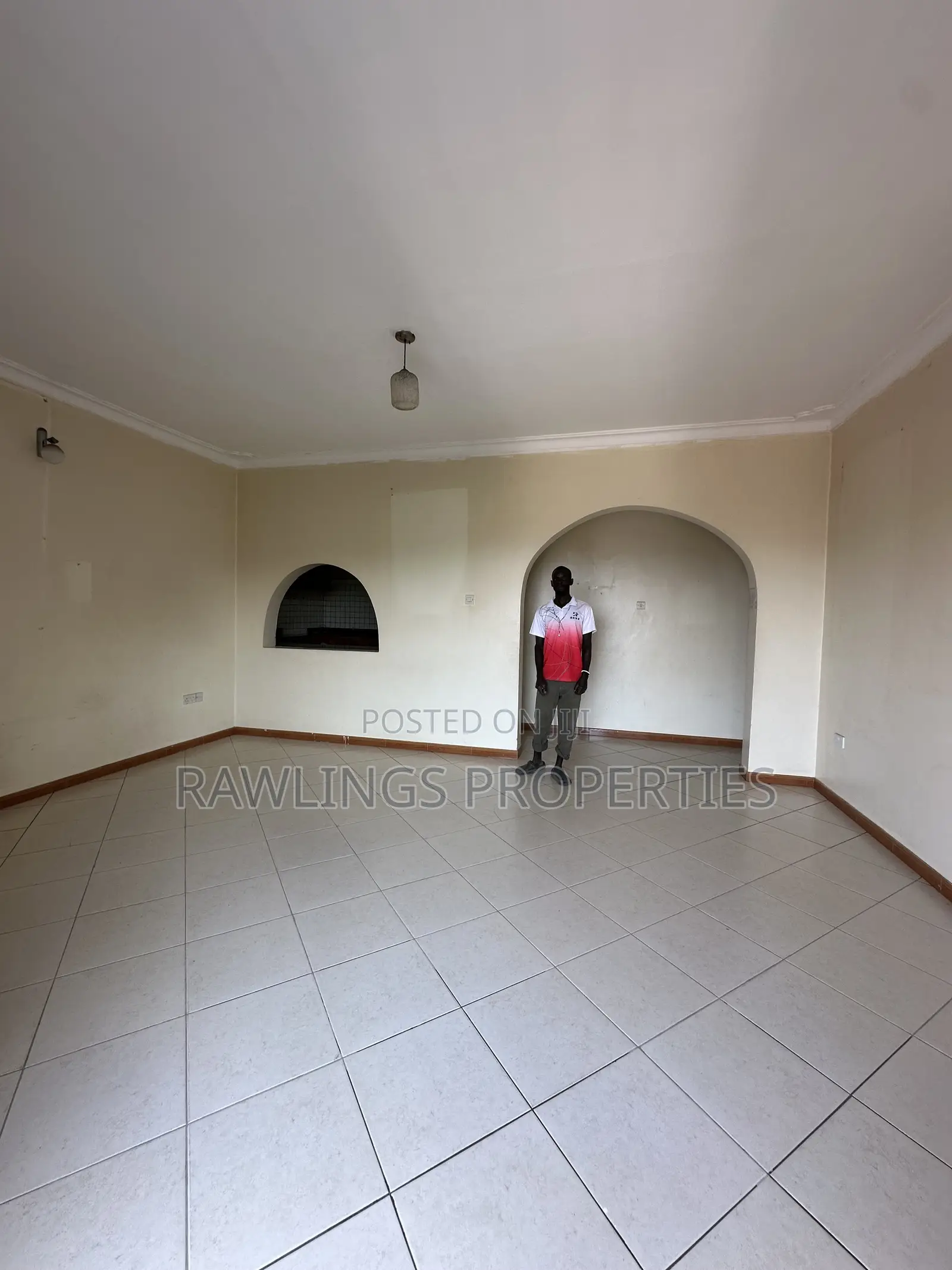 3bdrm Apartment in Kiwafu, Makindye for rent in Makindye
