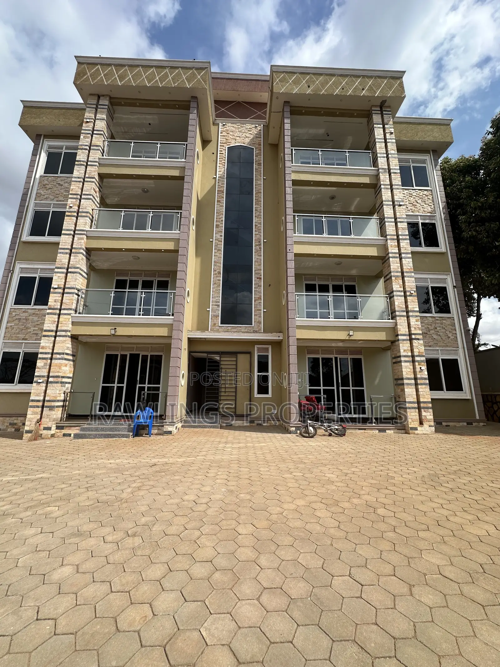 3bdrm Apartment in Kibiri, Makindye for rent in Makindye