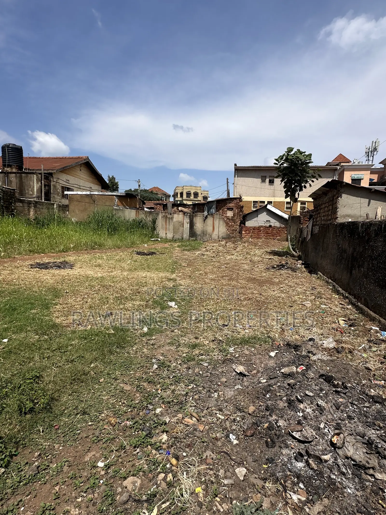 10.5 Decimal Plot for Sale in Kansanga Near the Market in Makindye