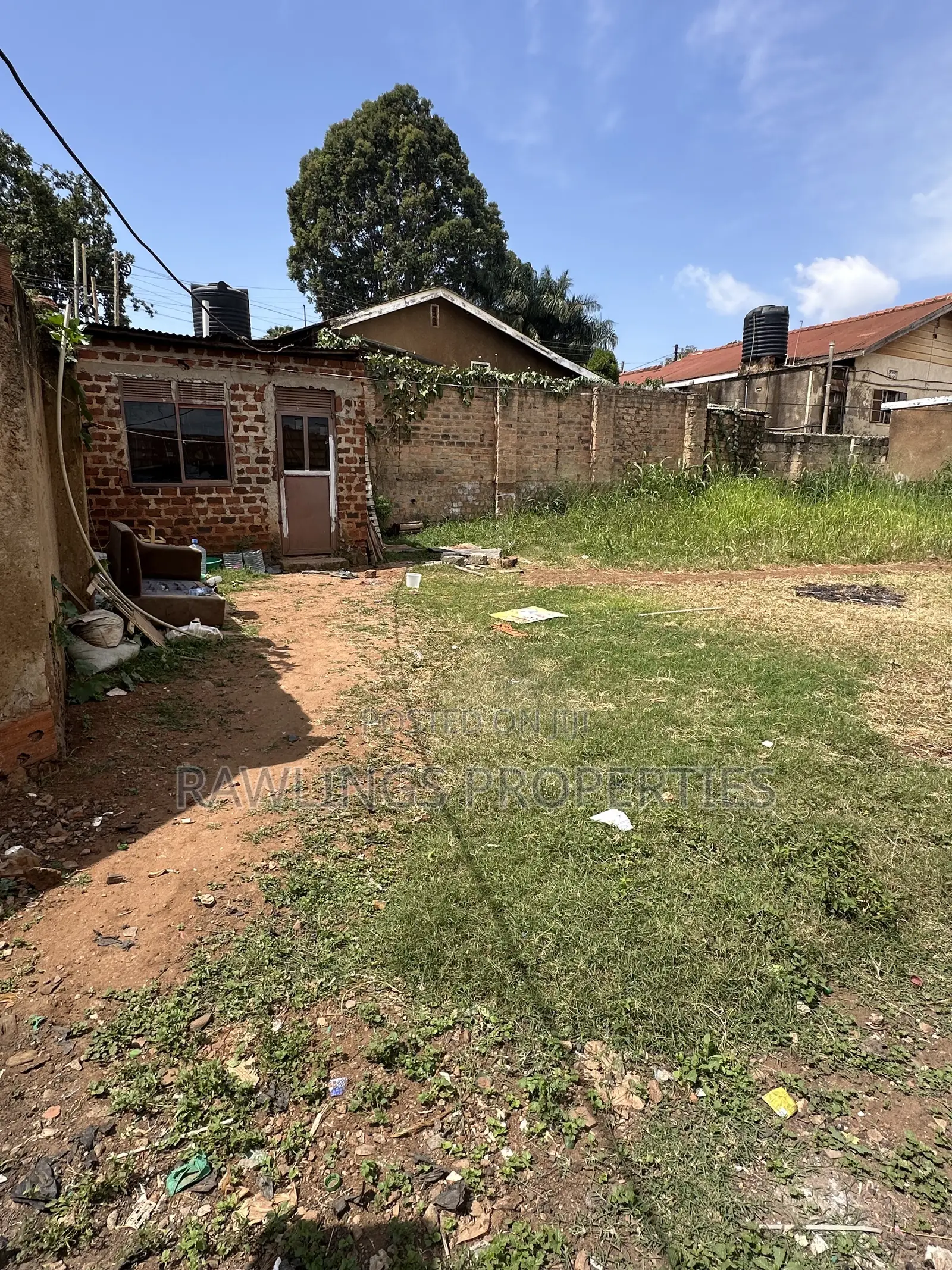 10.5 Decimal Plot for Sale in Kansanga Near the Market in Makindye