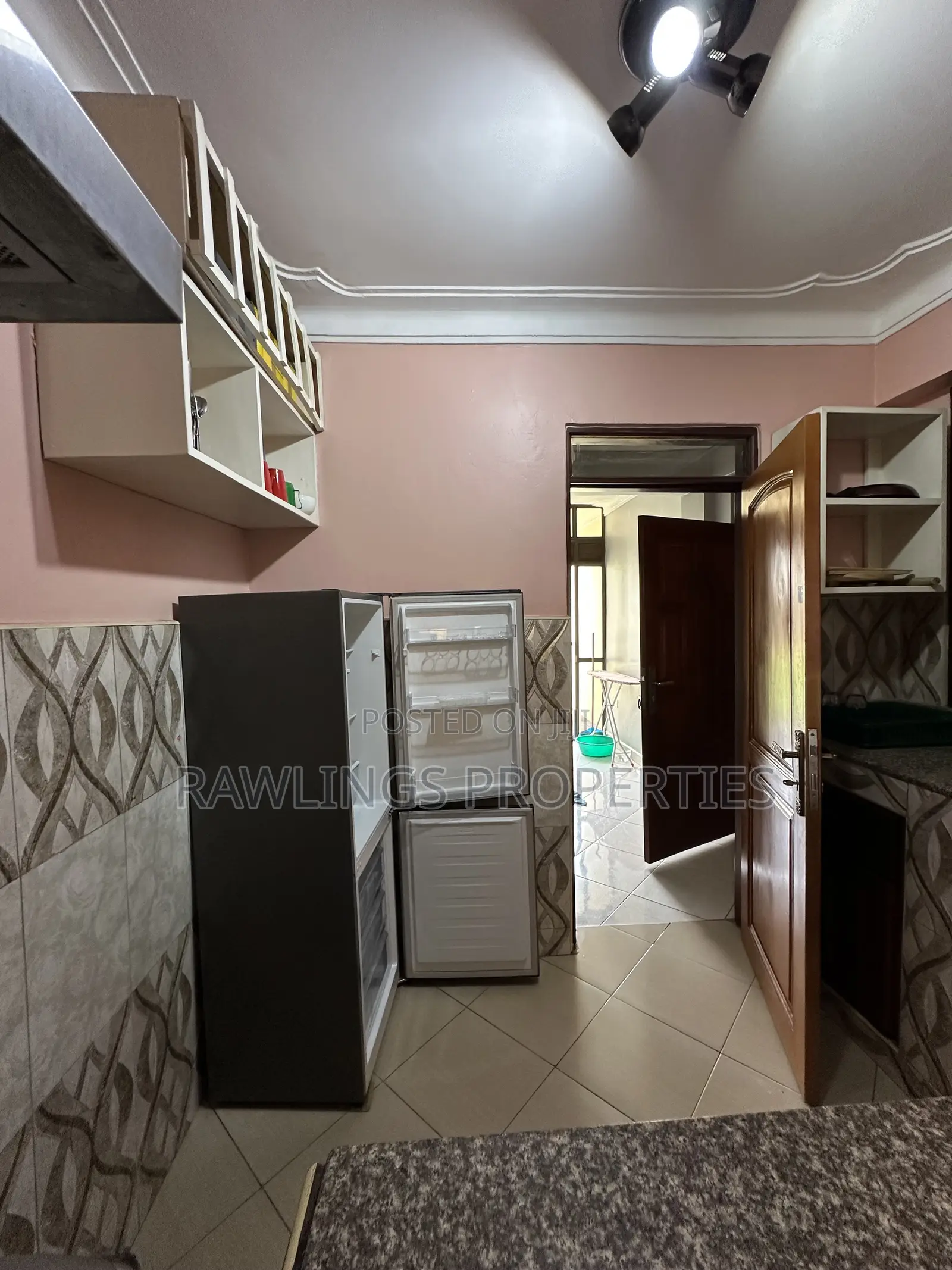 Furnished 3bdrm Apartment in Furnished Estate, Makindye for rent in Makindye