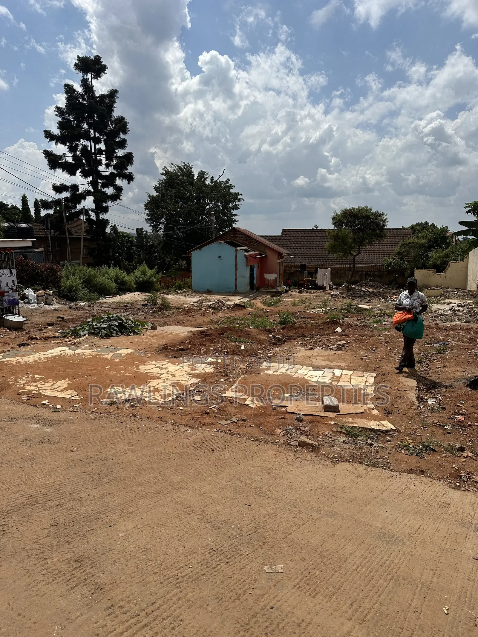 18 Decimal Commercial Corner Plot for Sale in Buziga in Makindye