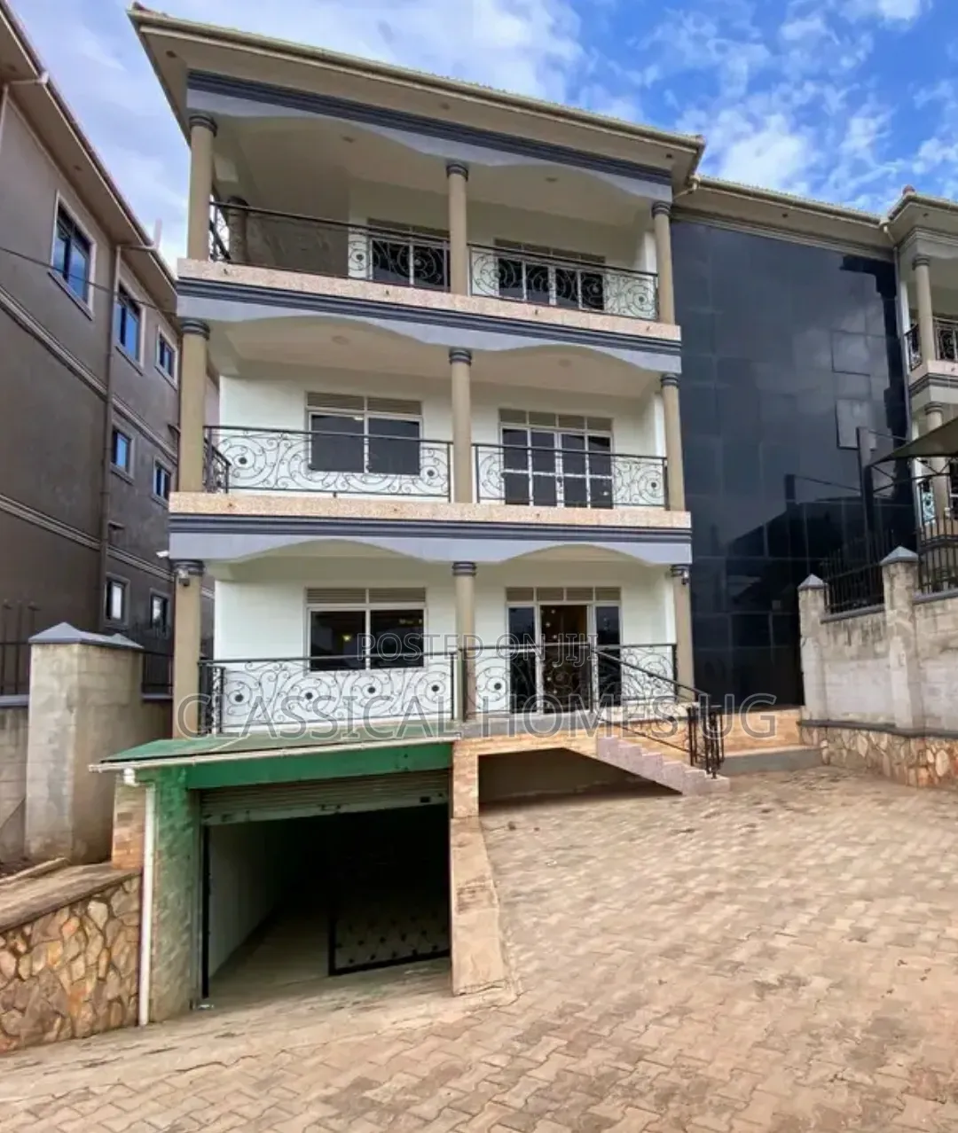 4bdrm Duplex in Muyenga, Central Division for rent in Central Division