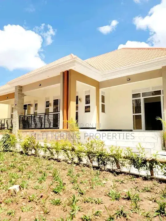 3bdrm Bungalow in Makindye, Central Division for rent in Central Division