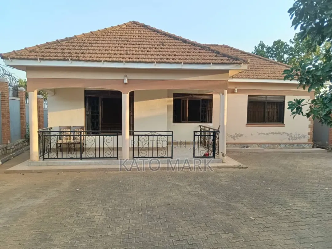 Furnished 4bdrm House in Bweyogerere, Mukono TC for sale in Mukono TC