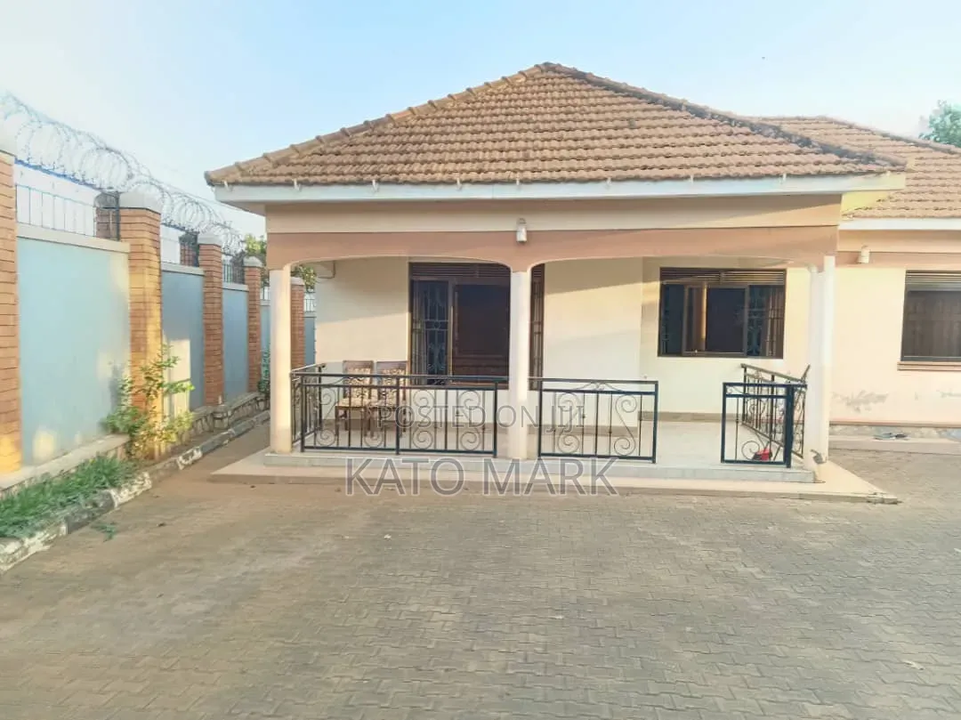 Furnished 4bdrm House in Bweyogerere, Mukono TC for sale in Mukono TC