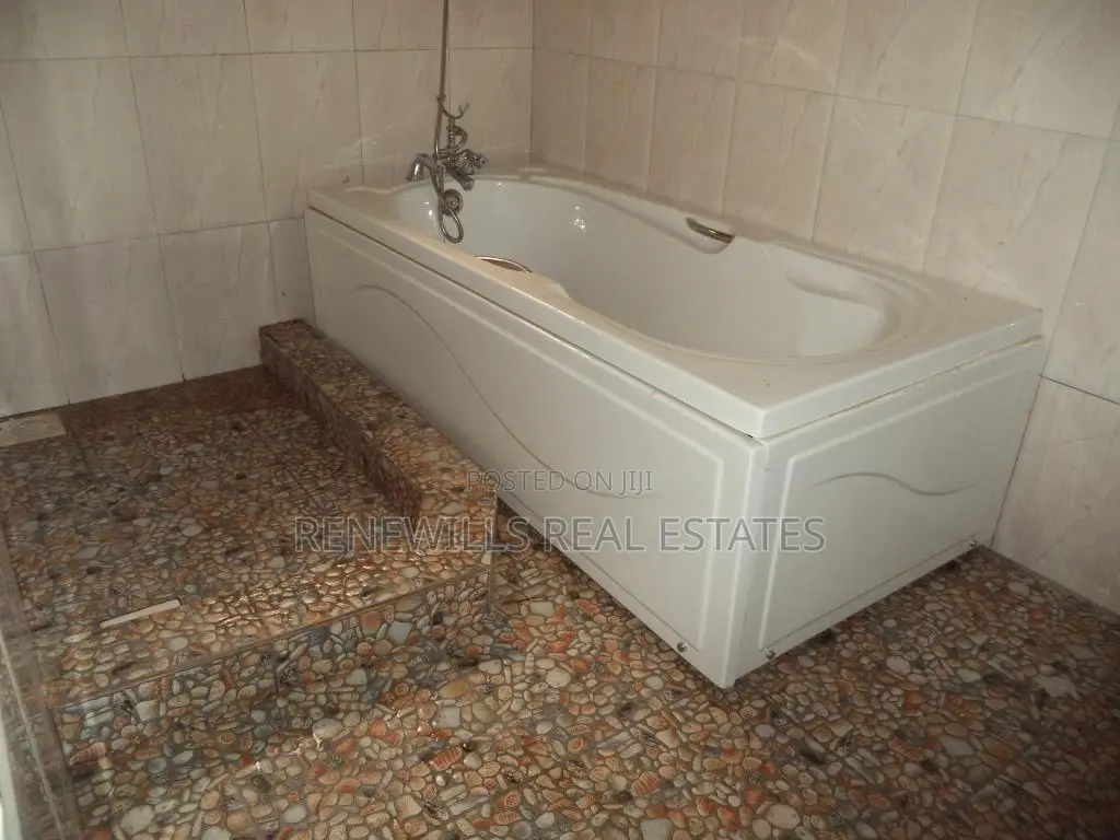 3bdrm Bungalow in Renewills Real, Katabi for sale in Katabi