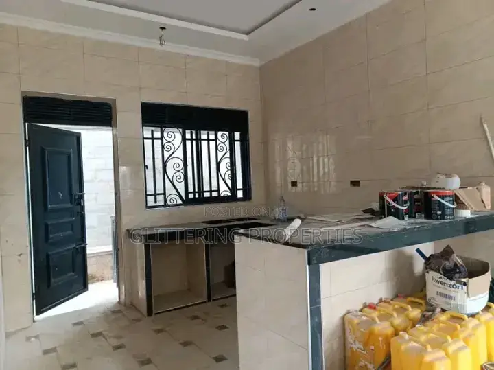 3bdrm Bungalow in Makindye, Central Division for rent in Central Division